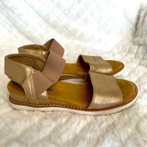 Skechers Sandals-Bobs Memory Foam